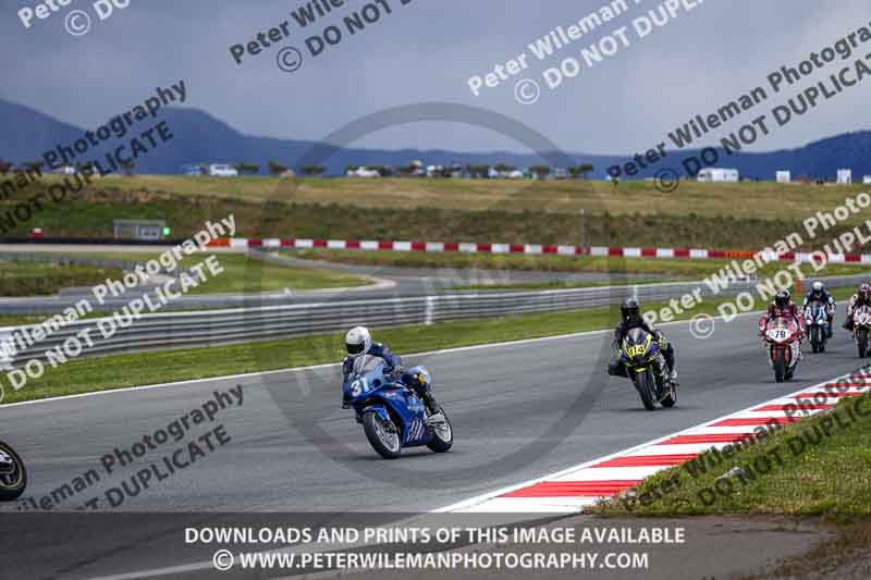 cadwell no limits trackday;cadwell park;cadwell park photographs;cadwell trackday photographs;enduro digital images;event digital images;eventdigitalimages;navarra;no limits trackdays;peter wileman photography;racing digital images;trackday digital images;trackday photos
